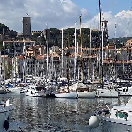 Cannes, Magnifique T2 Vue Mer, Piscine, Garage * Cannes