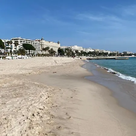 Cannes, Magnifique T2 Vue Mer, Piscine, Garage Apartment *