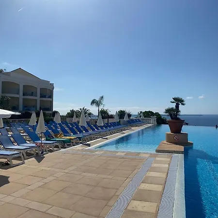 Apartment Cannes, Magnifique T2 Vue Mer, Piscine, Garage Cannes